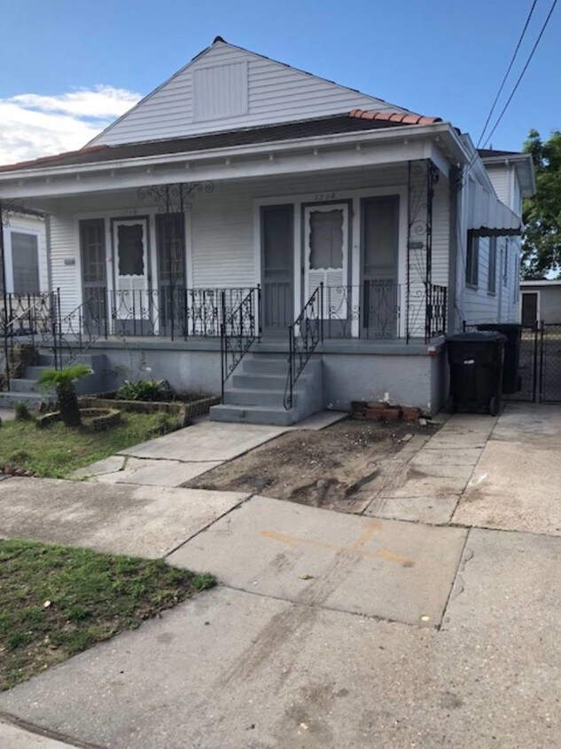 Primary Photo - 1714 Lafreniere St