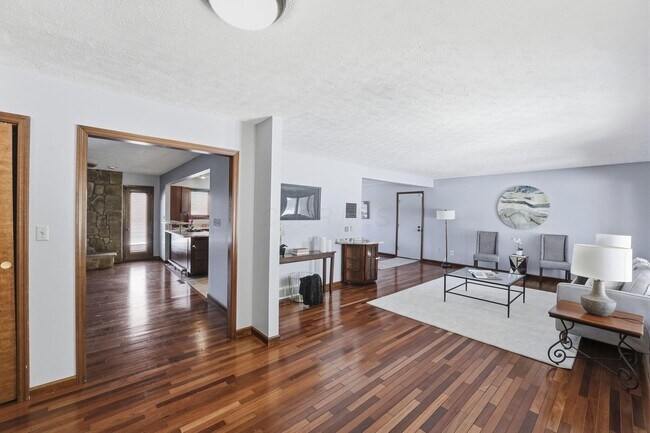 Foto del edificio - 13040 Duncan Plains Rd NW