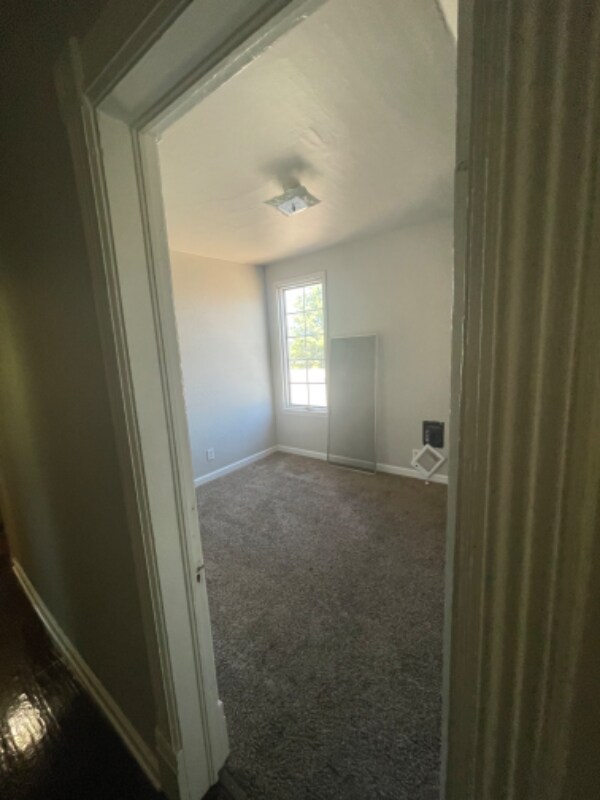 Foto del edificio - 2604 N Madelia St