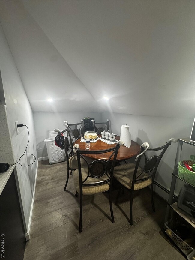 Foto del edificio - 52 Hillside Ave