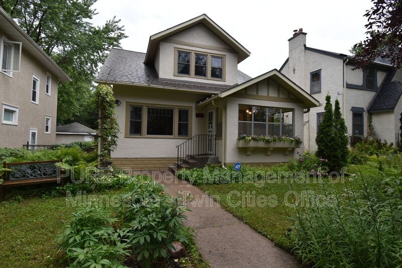 Primary Photo - 2727 Queen Ave N