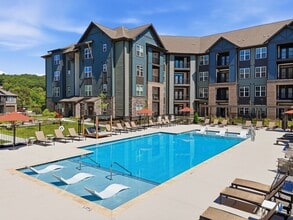 Building Photo - Hawthorne at Hixson