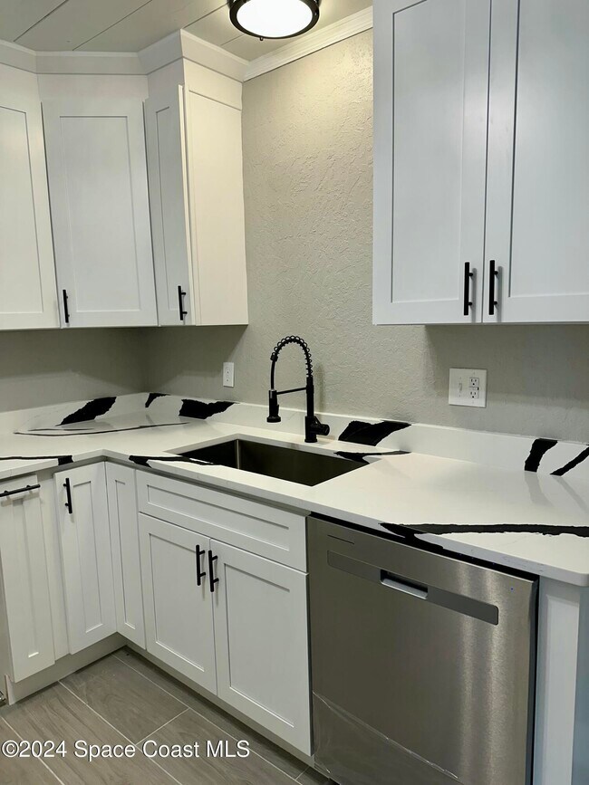 Building Photo - 4456 Coquina Ridge Dr