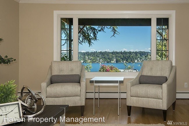 Building Photo - 7736 Seward Park Ave S