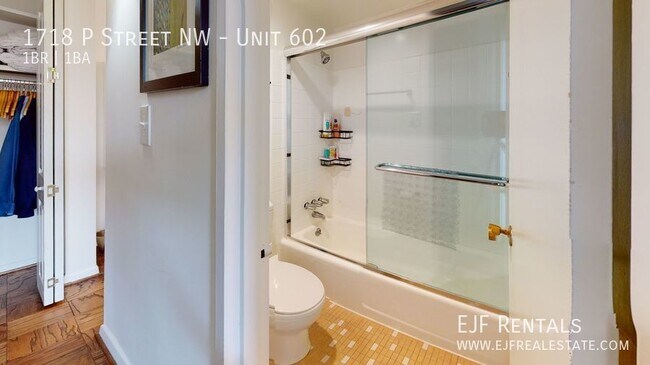 Foto del edificio - 1718 P St NW