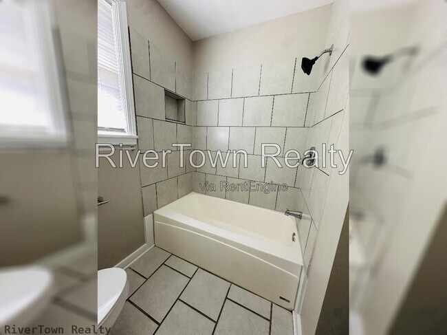 Foto del edificio - 3627 N Lloyd Cir