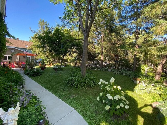 Yard View - 427 19th Ave NE