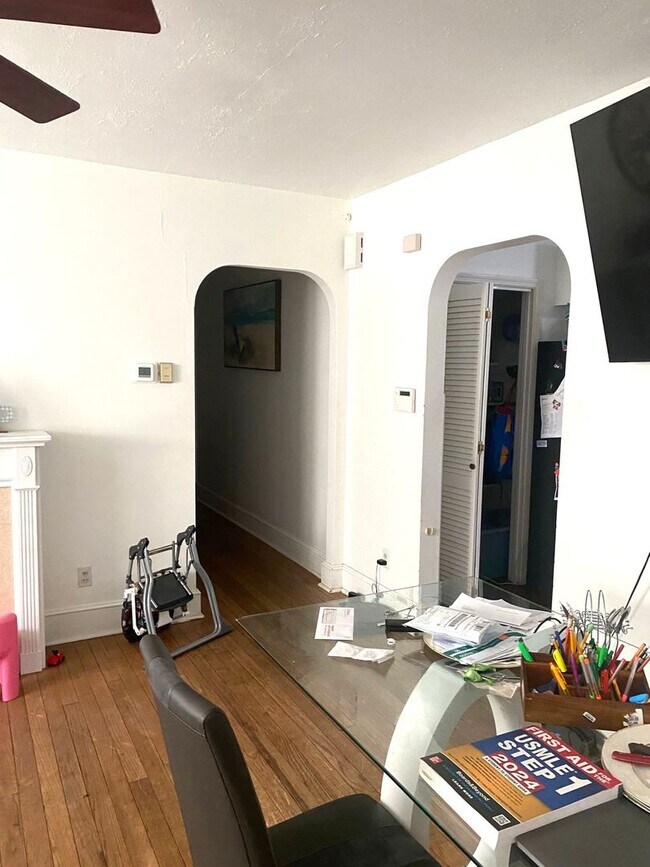 Foto del edificio - 5817 Keystone St