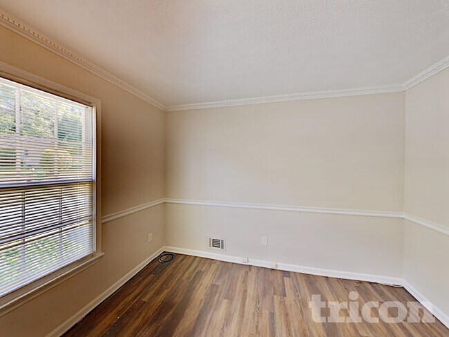 Building Photo - 3865 Brushy Wood Dr