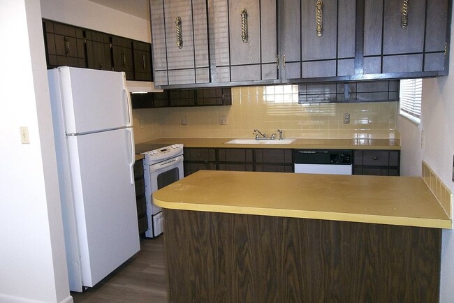 Foto del edificio - 309 E Swallow Rd