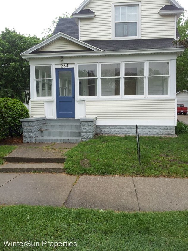 Primary Photo - 3 br, 1 bath Apartment - 284 Fairbanks