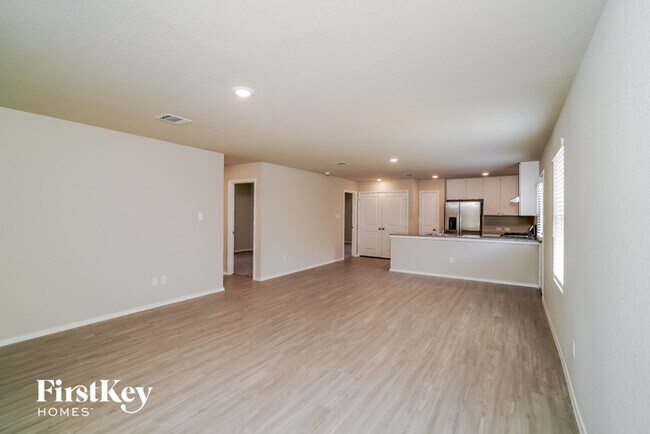 Foto del edificio - 9610 Littleton Grist