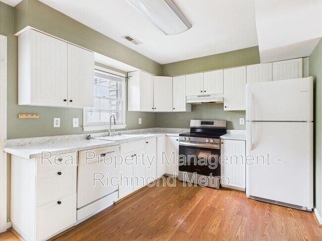 Foto del edificio - 1507 Skirmish Run Dr