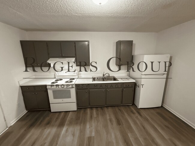Foto del edificio - #450 - 109-111 Holly Ct Duplex