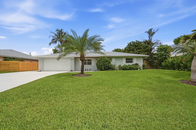 Foto del edificio - 4729 SE Bayshore Terrace
