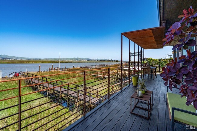 Building Photo - 1364 Milton Rd