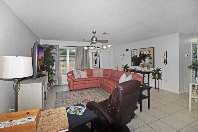 Foto del edificio - Venice East Annual House for Rent