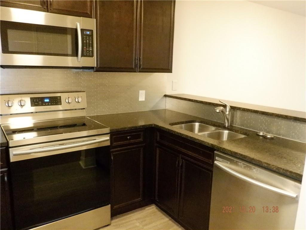Primary Photo - 1205 Southport Dr