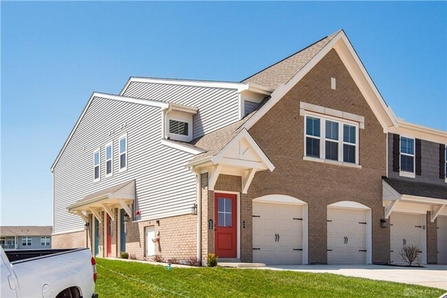 Building Photo - Beautiful 2 bedroom condo near Austin Land...