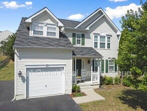 Building Photo - 125 Amelia Dr