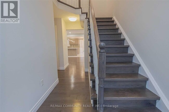 Building Photo - 55 Longueuil Pl