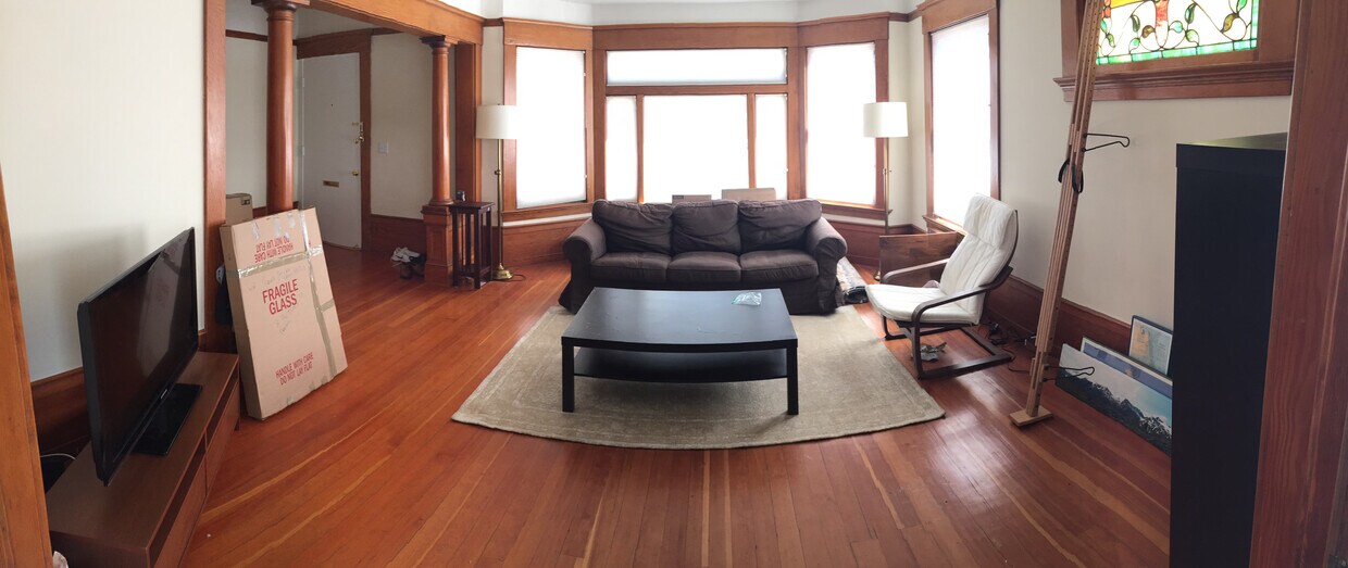 living room - 536 63rd St