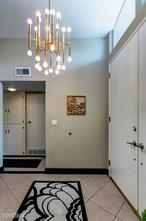 Building Photo - 2 br, 2 bath Condo - 357 E Avenida Granada