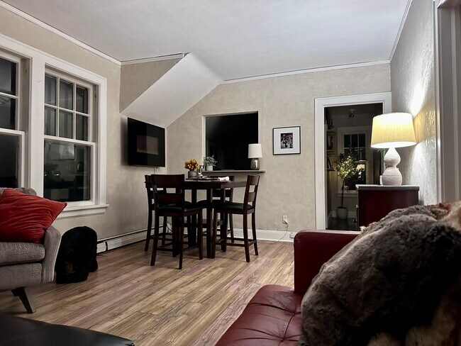 Sala de estar/comedor - 3901 1/2 Greysolon Rd