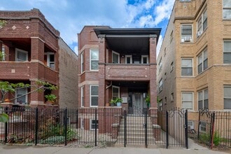 Building Photo - 4934 N Albany Ave