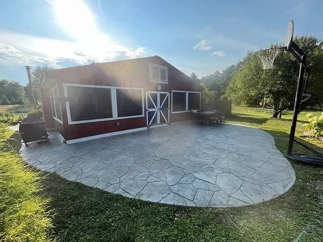Building Photo - 2652 Woodworth Pl