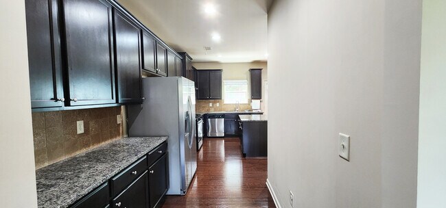 Foto del edificio - 119 Gloster Park Ct
