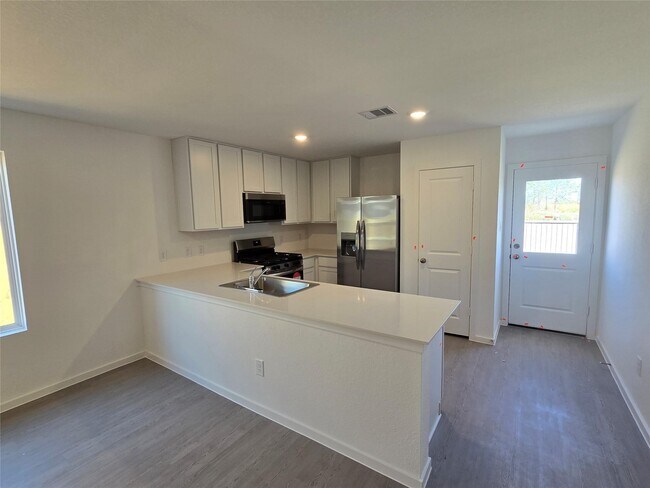 Foto del edificio - 26934 Cherry Plum Ln