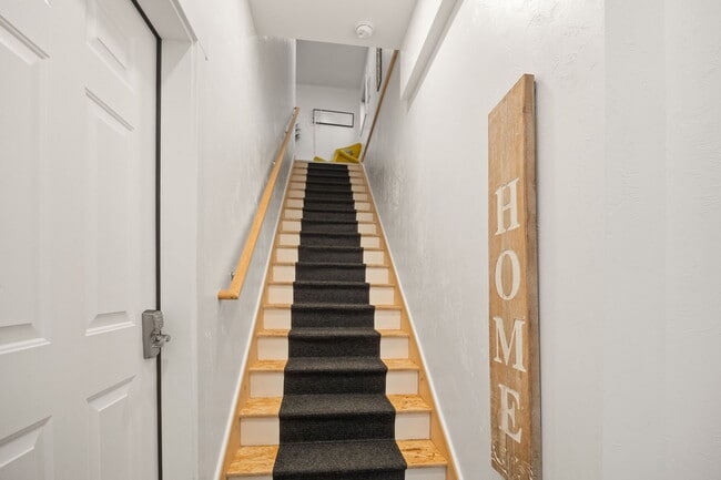 Foto del edificio - 420 N 6th Ave