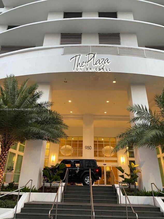 Foto del edificio - 951 Brickell Ave