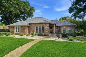 Building Photo - 1362 Cross Timber Dr
