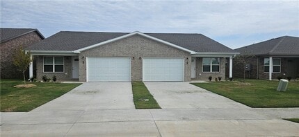 Building Photo - 612 NW 68th Ave