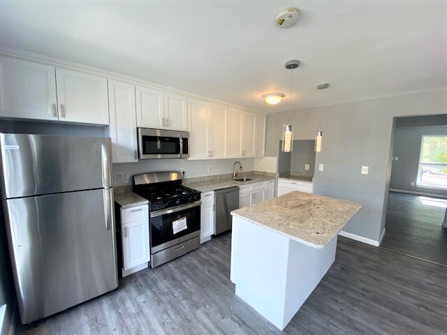 Kitchen - 1616 E Madison St