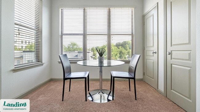 Building Photo - 10051 Perimeter Station Dr