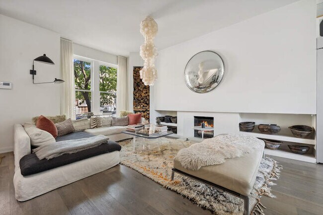 Foto del edificio - 509 W Grant Pl
