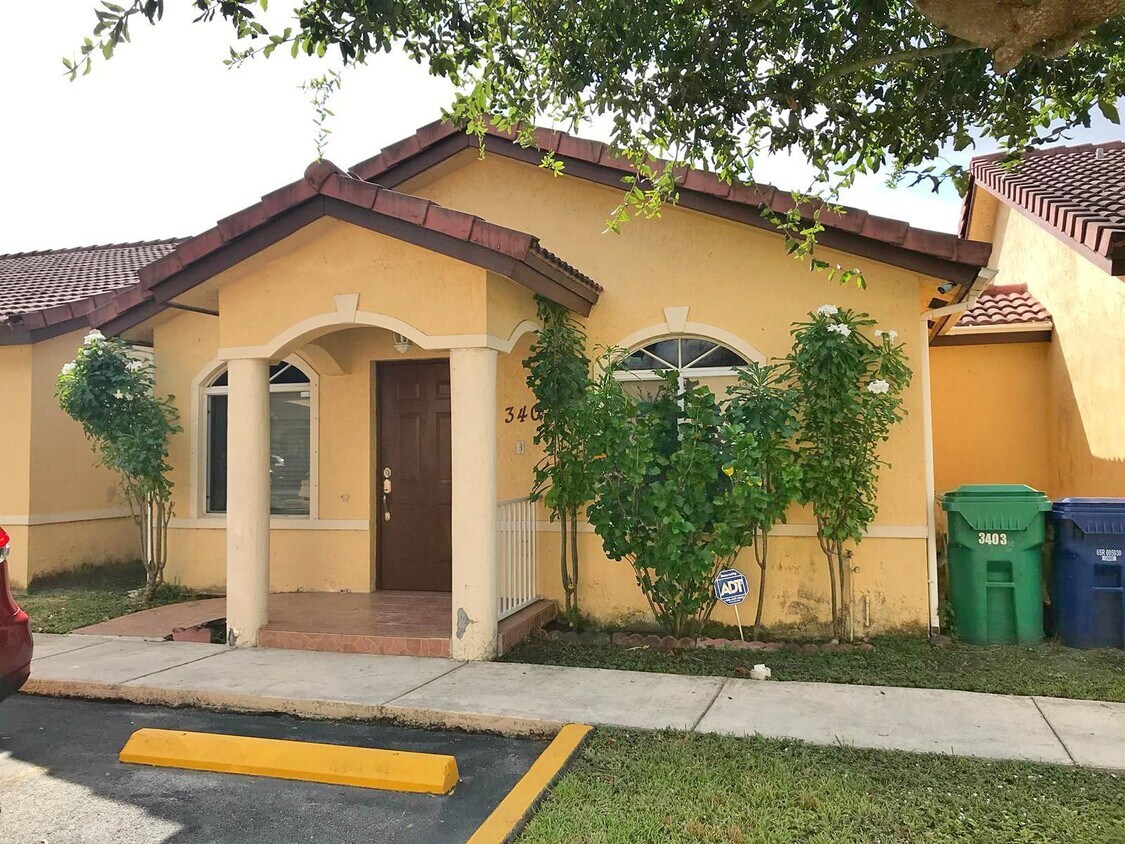 8640 NW 188th Terrace, Hialeah, FL 33015 House Rental in Hialeah, FL