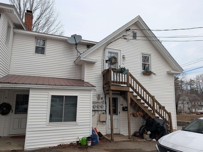 Building Photo - 73 Highland St