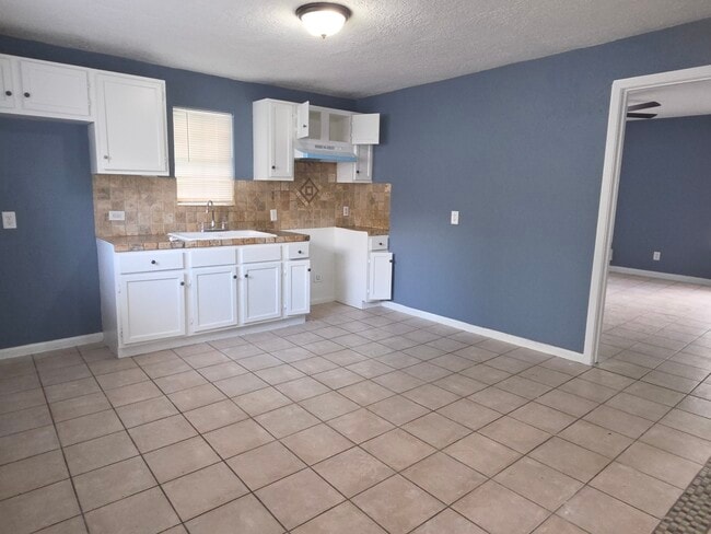 Foto del edificio - 6515 Linden St