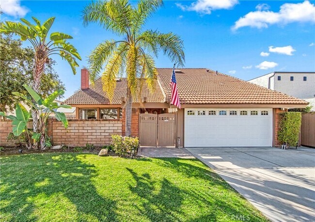 Foto del edificio - 16293 Wayfarer Ln