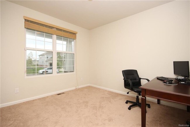 Building Photo - 29923 Macintosh Ln