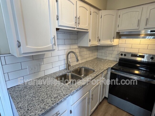 Foto del edificio - 1638 Speaker Rd