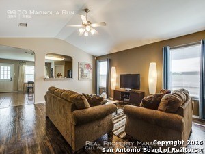 Building Photo - 9950 Magnolia Run