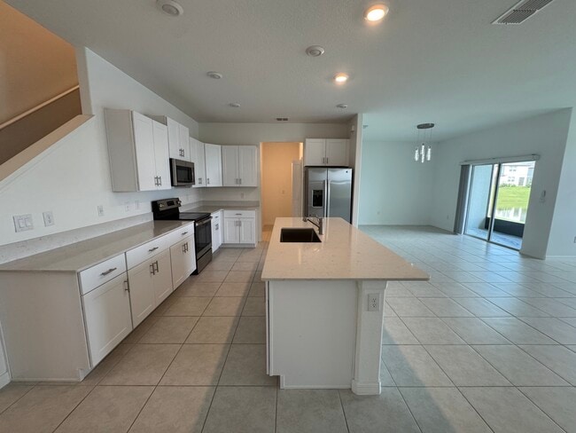 Photo - 32100 Pop Ash Pl House