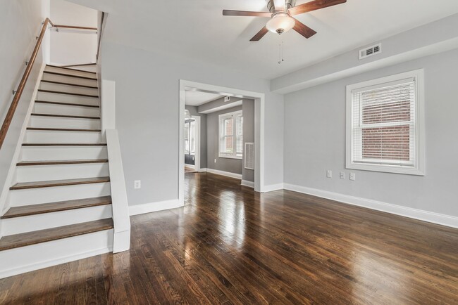 Living Room - 815 Sheridan St NW