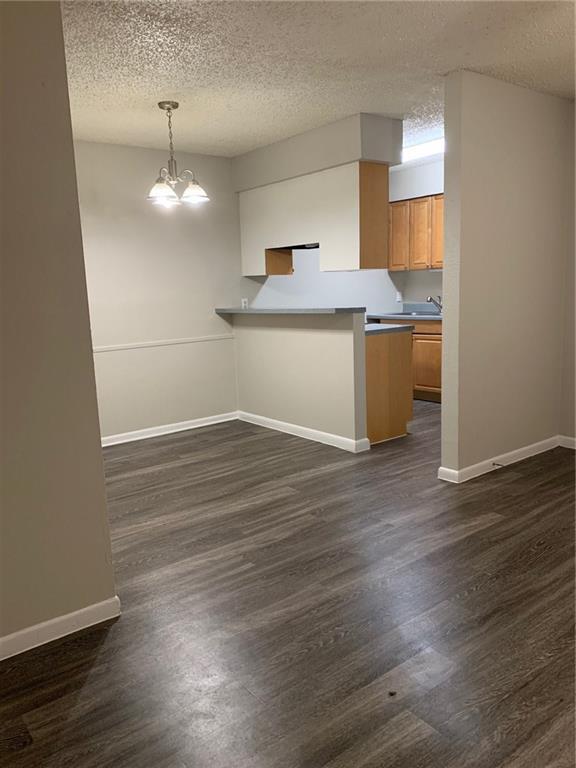 Foto del edificio - 2211 Richcreek Rd