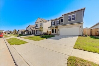 Building Photo - 3327 Brushy Marsh Dr